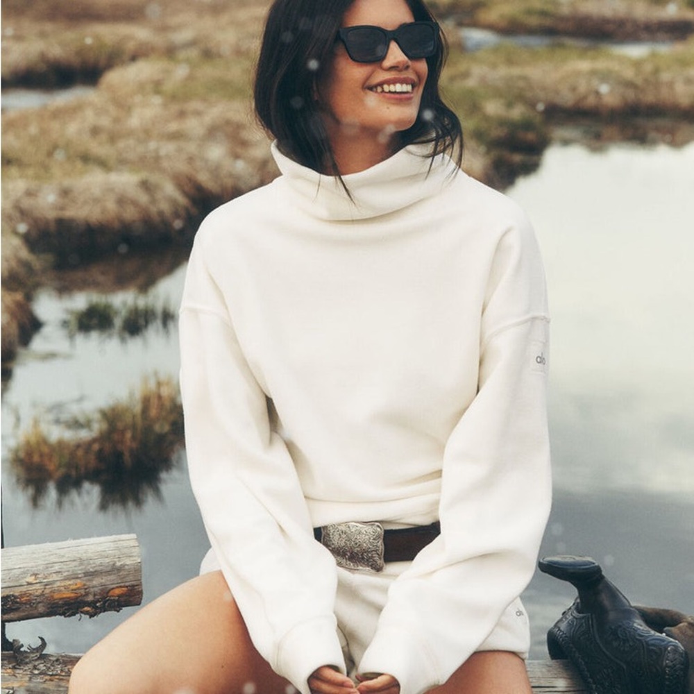 ALO Yoga Polar Fleece Hazy Pullover
